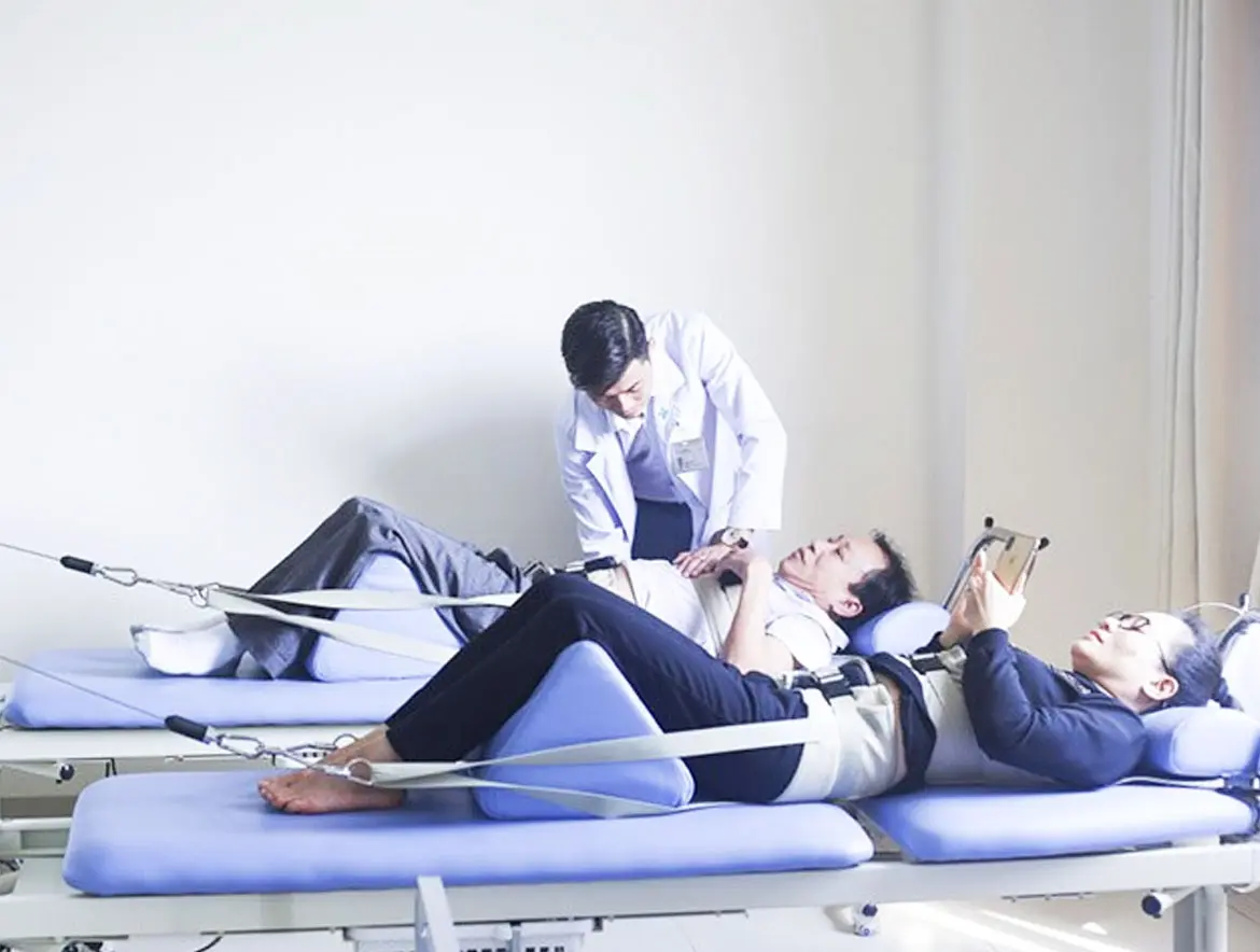 Thiết bị cần thiết trong phòng bệnh nhân bị tai biến: Hỗ trợ đáng tin cậy để phục hồi nhanh chóng