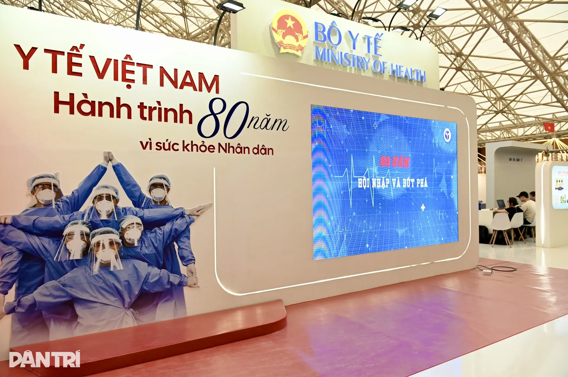 Độc đáo khám bệnh AI, phòng mổ ảo sẽ xuất hiện tại Triển lãm 80 năm